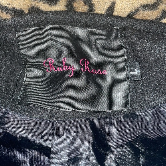 GUC L Ruby Rose Wool Coat - Picture 10 of 11